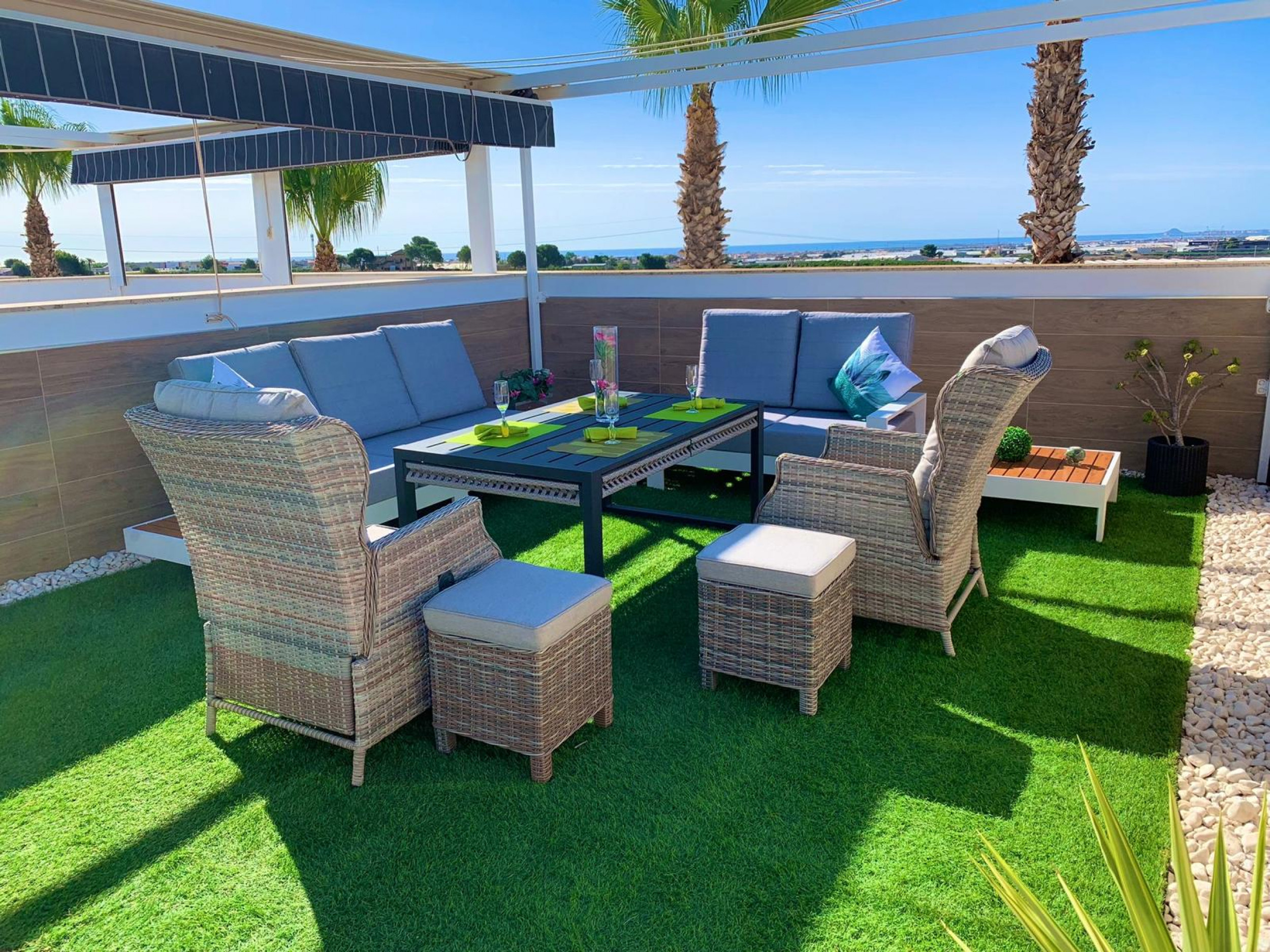 For sale - 2 Bedroom 2 Bathroom Penthouse in Pilar de La Horadada - Costa Blanca  - Alicante