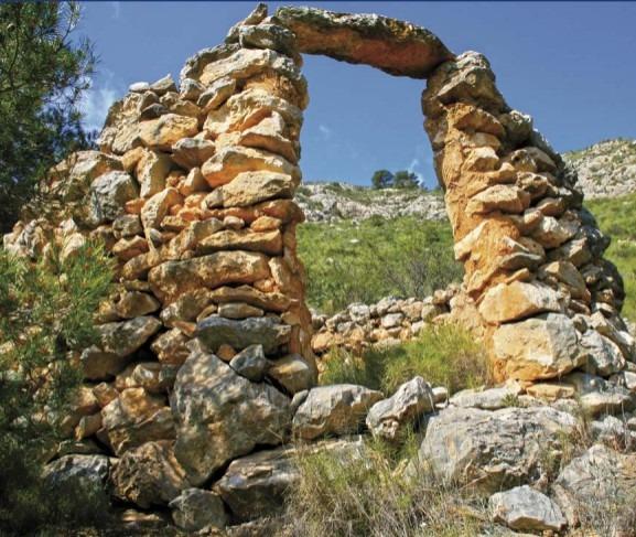 For sale - 2 Bedroom 2 Bathroom Apartment in Hondón de las Nieves - Pueblo  - Alicante