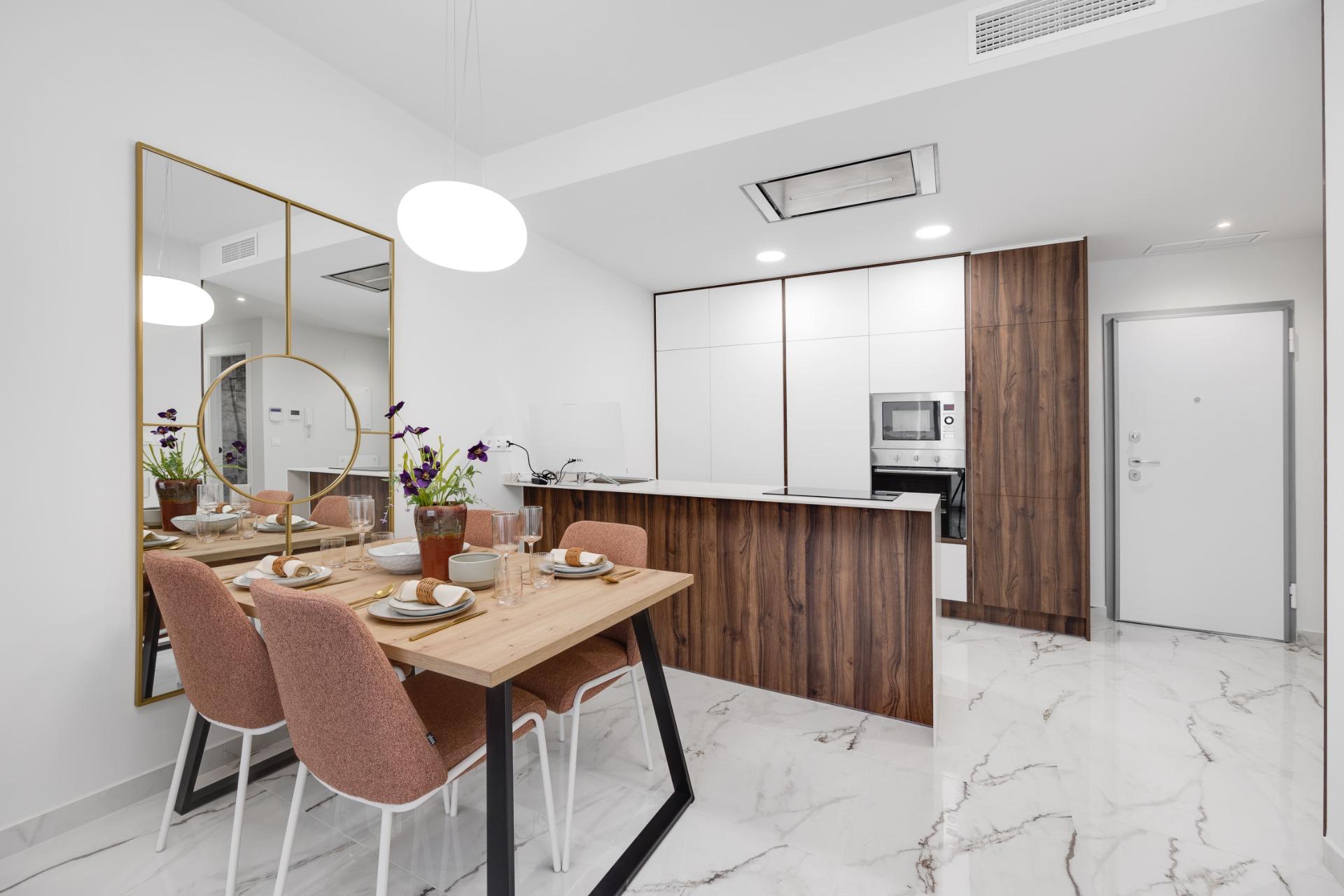 For sale - 2 Bedroom 2 Bathroom Apartment in San Miguel de Salinas - Pueblo  - Alicante