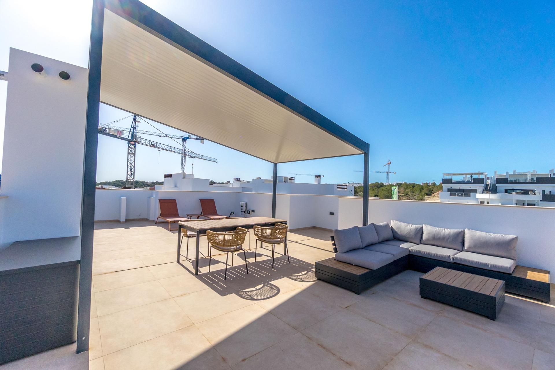 For sale - 2 Bedroom 2 Bathroom Bungalow in Torrevieja - Los Balcones  - Alicante