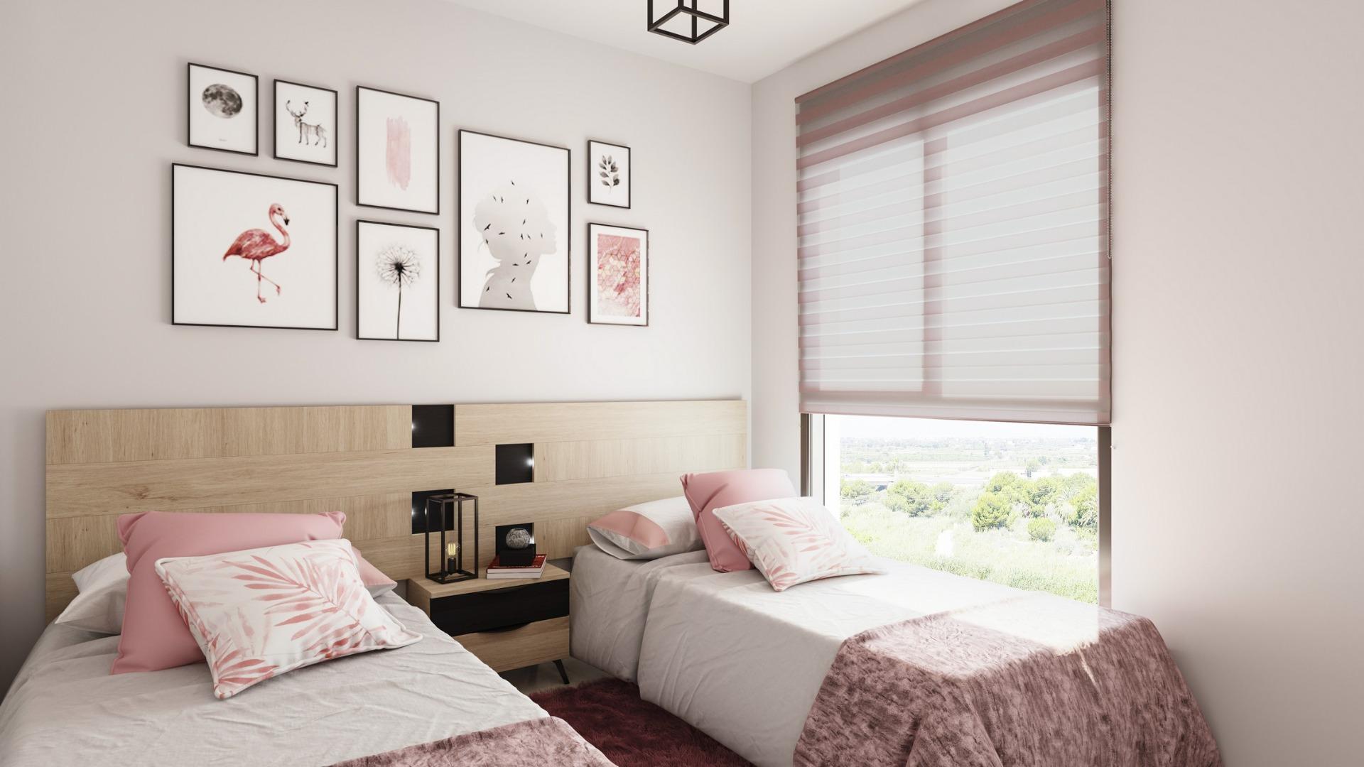 For sale - 3 Bedroom 2 Bathroom Apartment in Guardamar del Segura - Avenida del Puerto  - Alicante