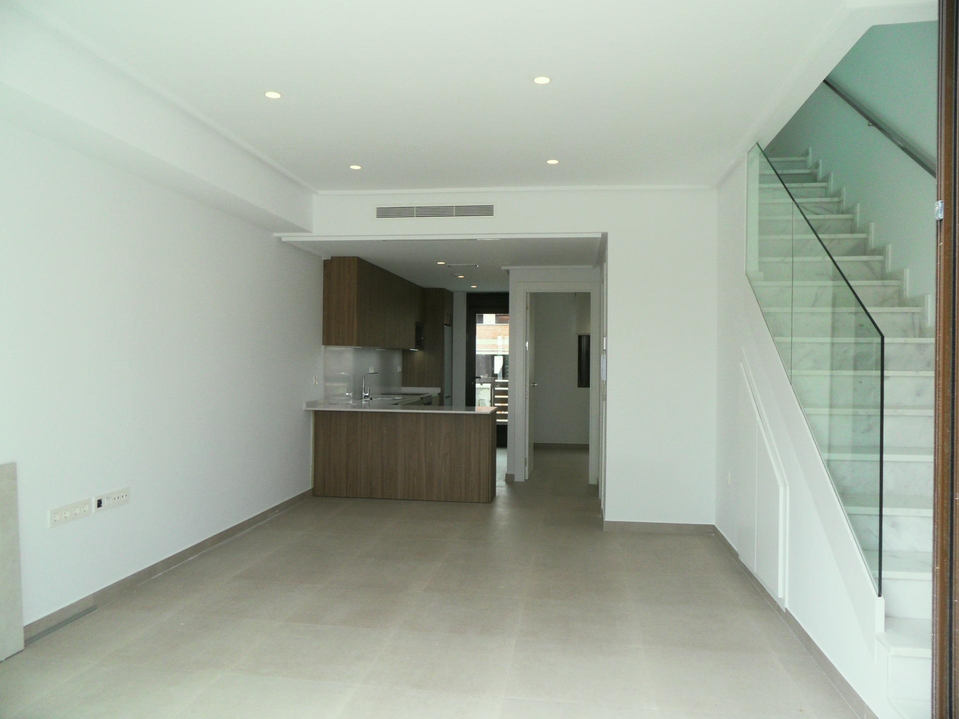 For sale - 3 Bedroom 3 Bathroom Town House in Pilar de La Horadada - parque Andromeda  - Alicante