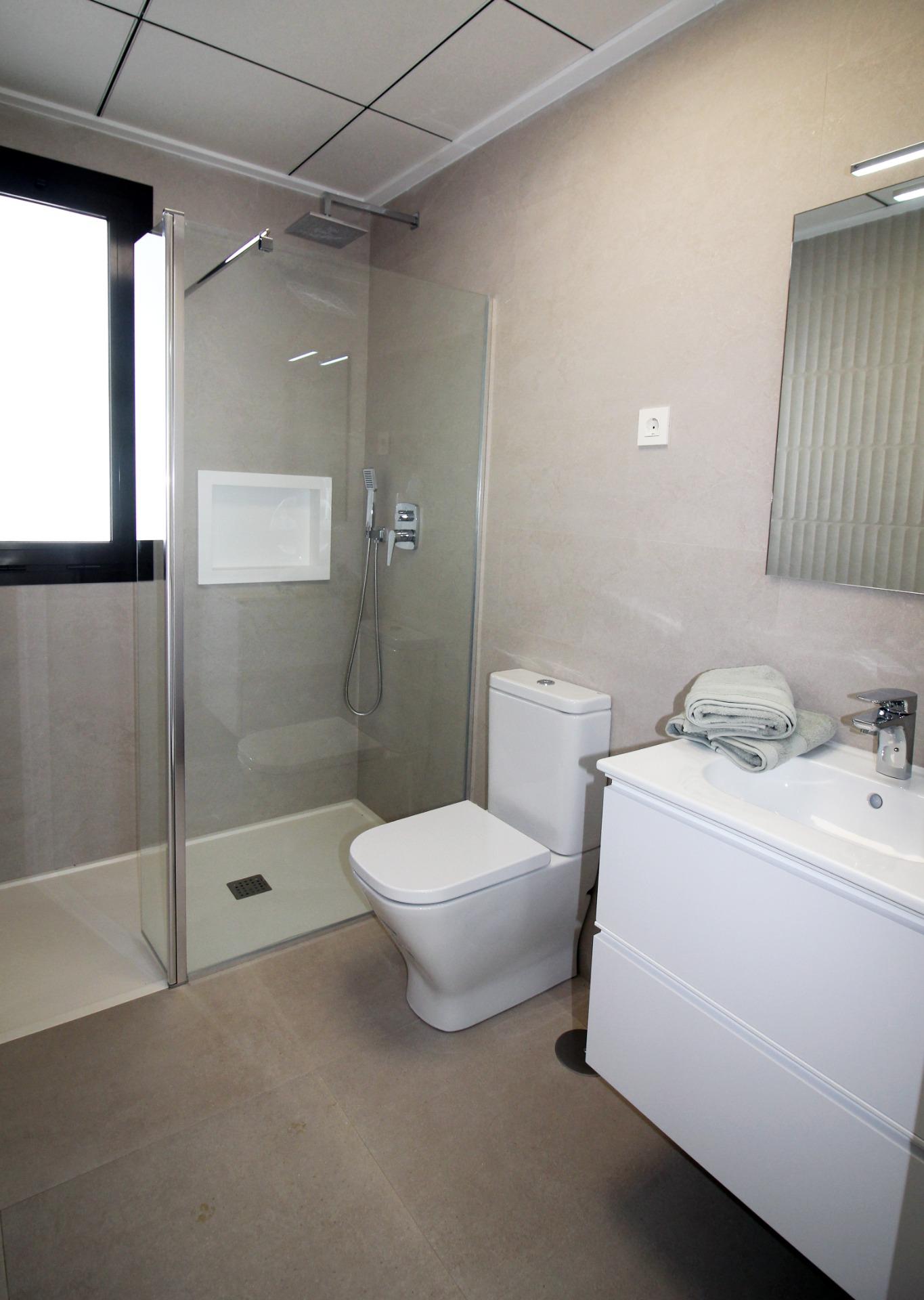 For sale - 4 Bedroom 2 Bathroom Villa in Pilar de La Horadada - parque Andromeda  - Alicante