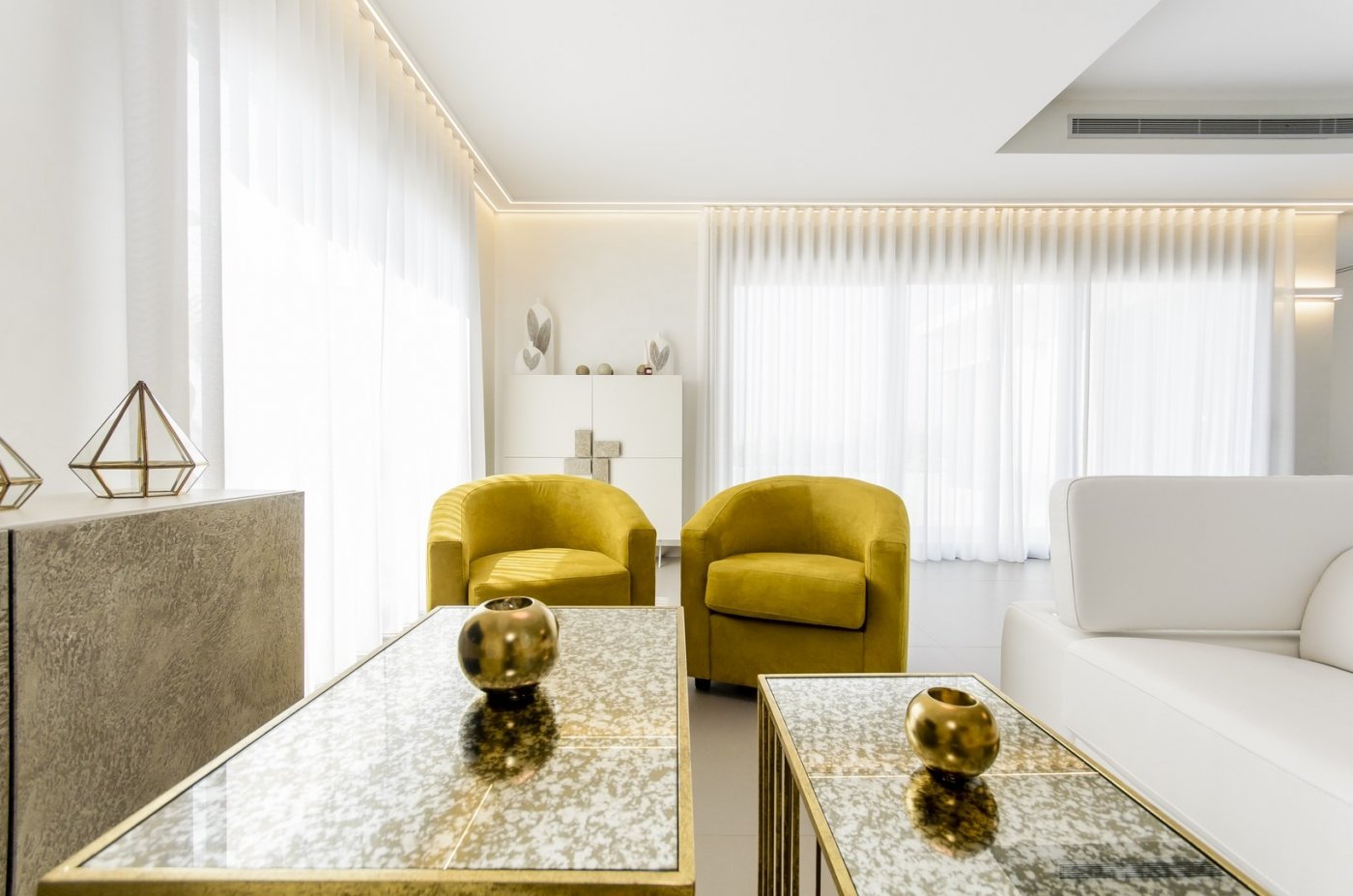 For sale - 3 Bedroom 2 Bathroom Villa in Orihuela Costa - Campoamor  - Alicante