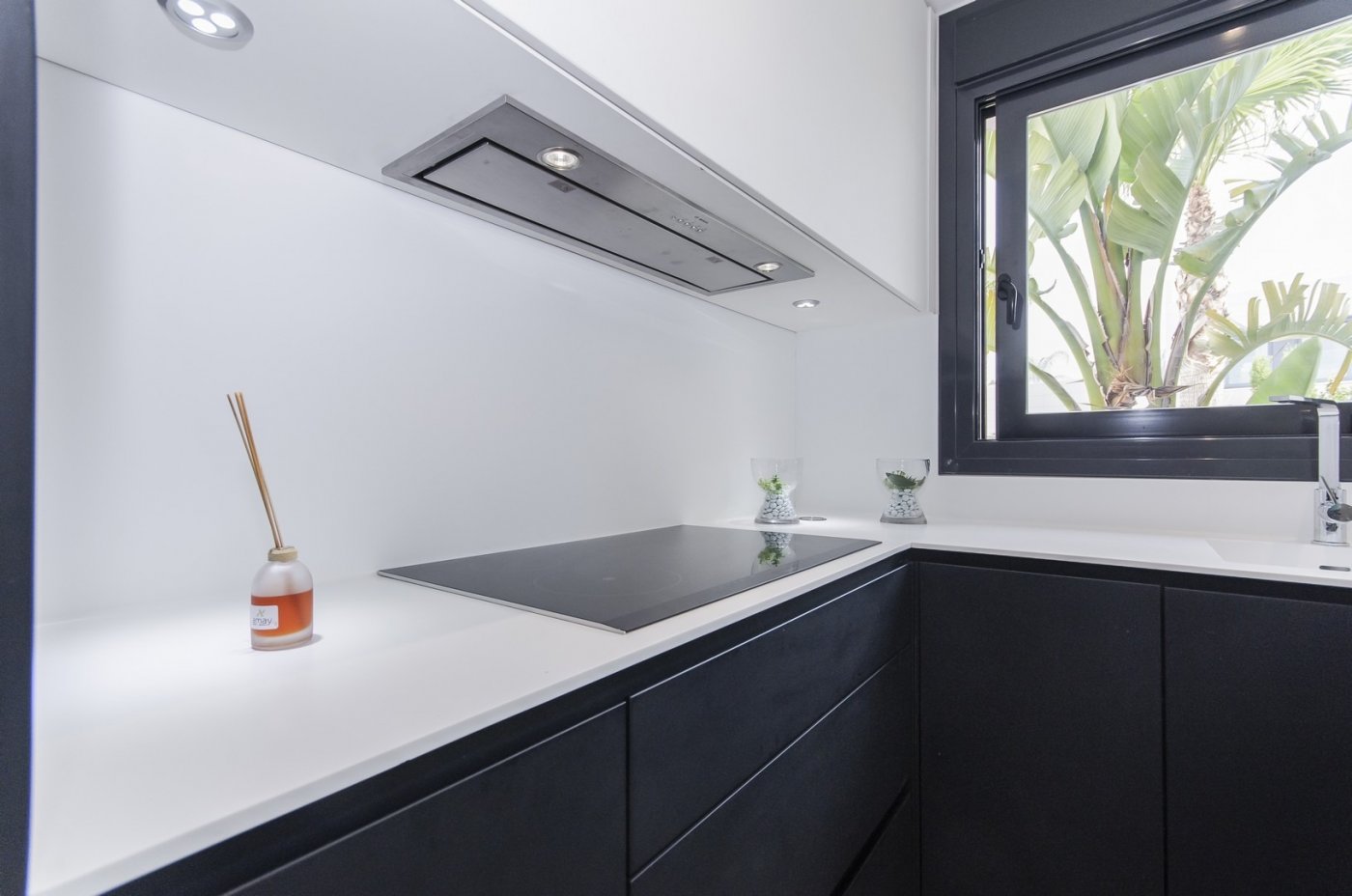 For sale - 3 Bedroom 2 Bathroom Villa in Orihuela Costa - Campoamor  - Alicante