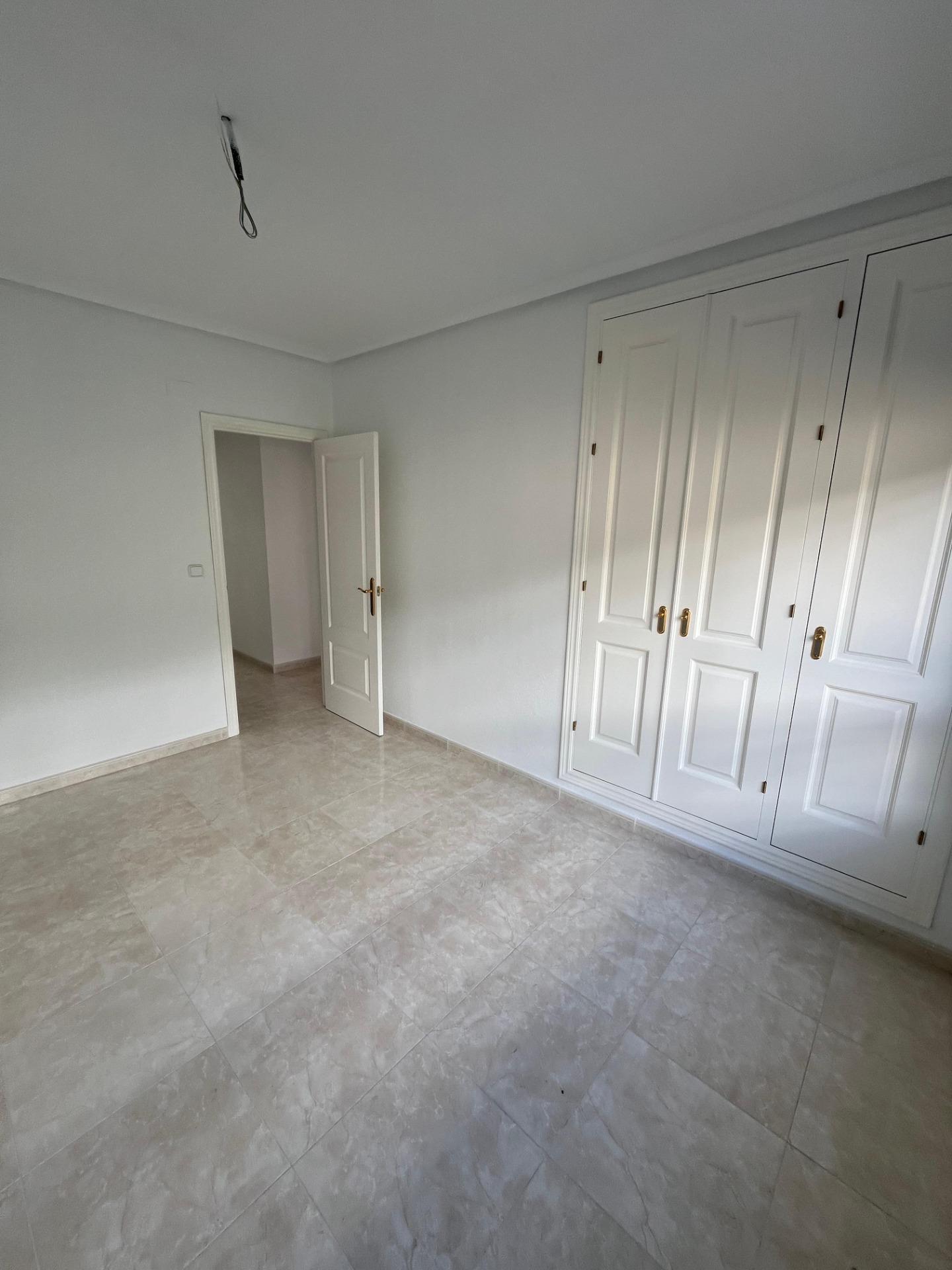 For sale - 2 Bedroom 2 Bathroom Apartment in Orihuela Costa - Lomas de Campoamor  - Alicante