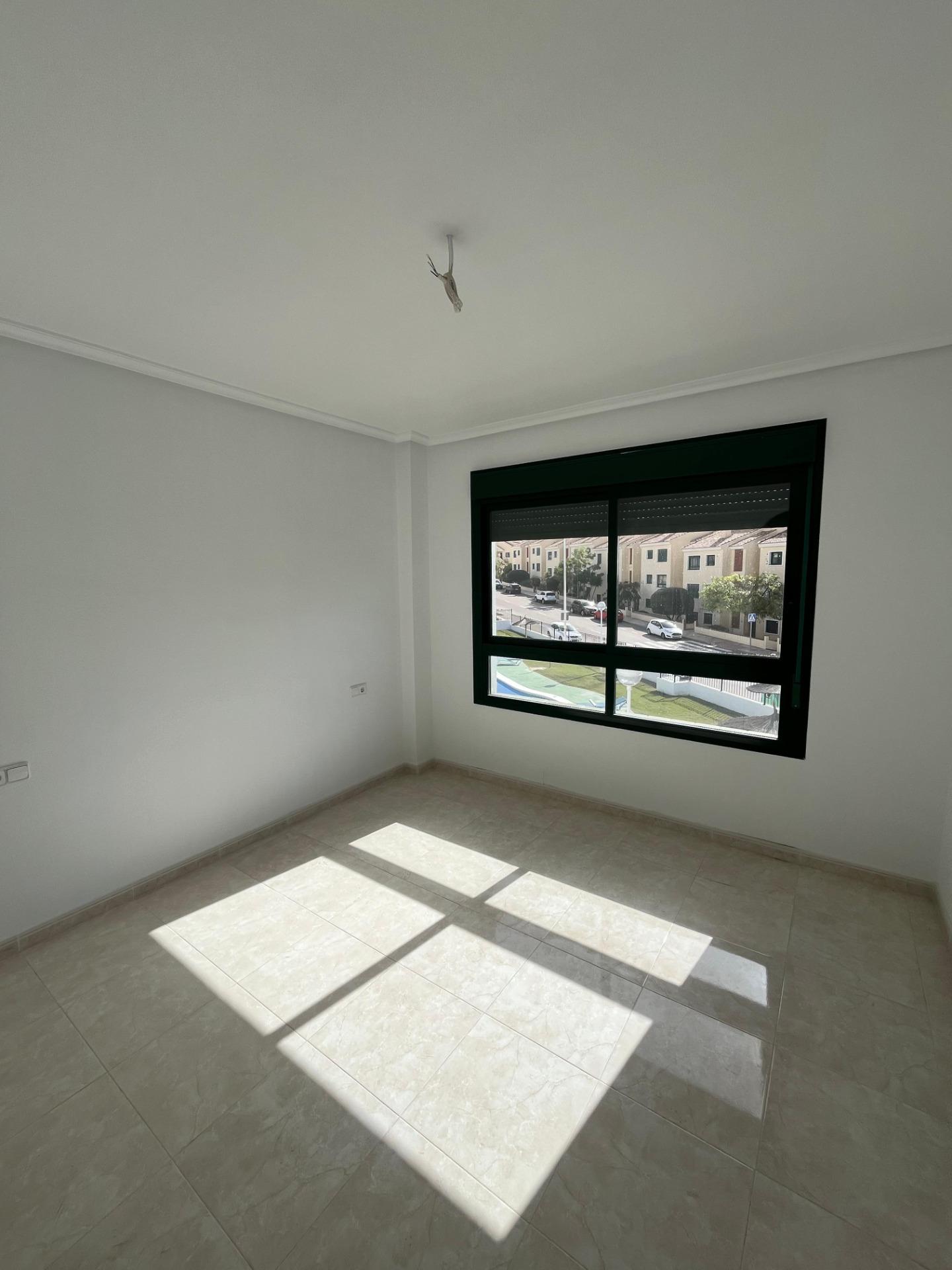 For sale - 2 Bedroom 2 Bathroom Apartment in Orihuela Costa - Lomas de Campoamor  - Alicante
