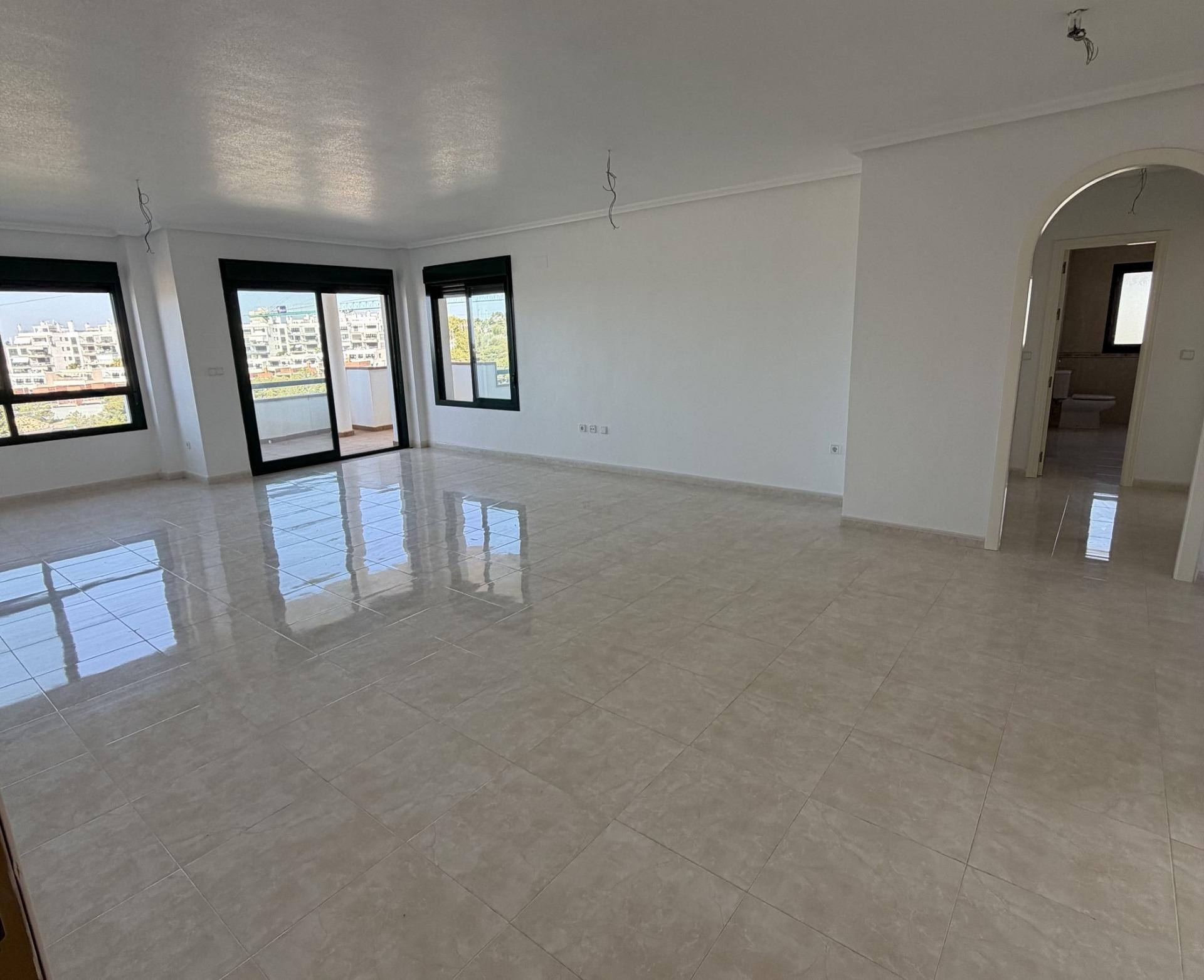 For sale - 2 Bedroom 2 Bathroom Apartment in Orihuela Costa - Lomas de Campoamor  - Alicante