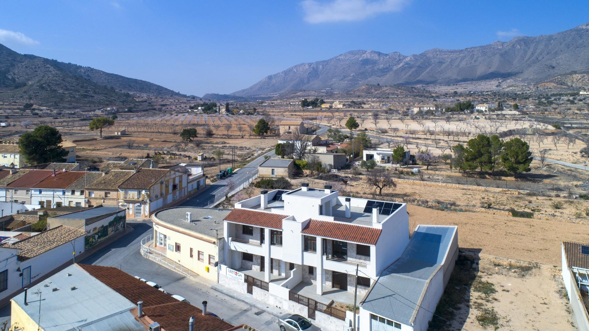 For sale - 3 Bedroom 2 Bathroom Bungalow in Hondón de las Nieves - El Salero  - Alicante