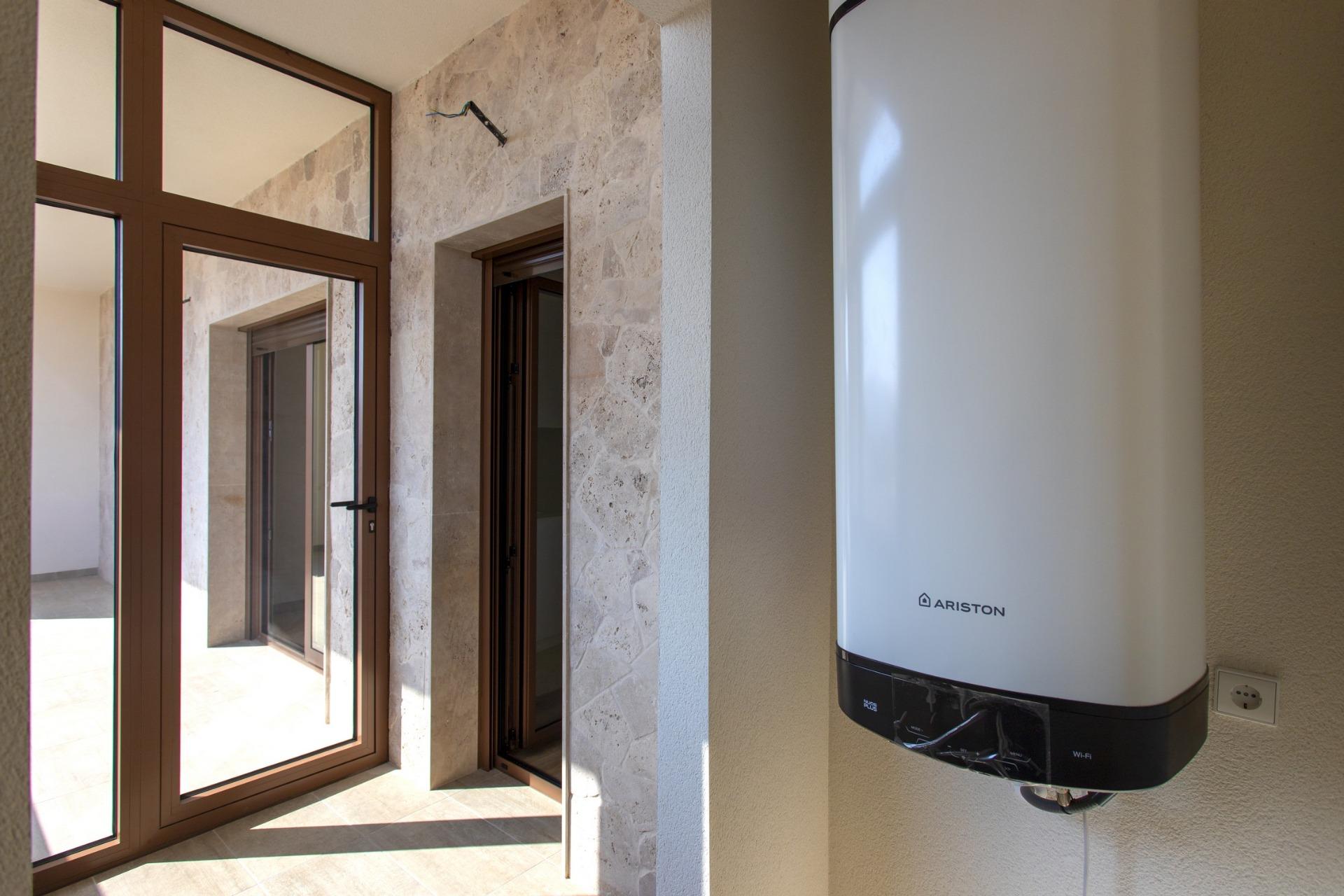 For sale - 3 Bedroom 2 Bathroom Bungalow in Hondón de las Nieves - El Salero  - Alicante