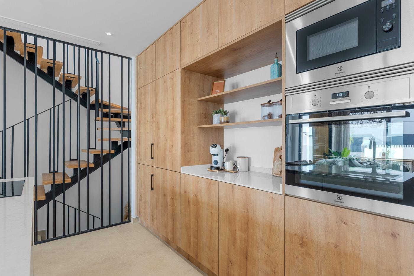 For sale - 3 Bedroom 2 Bathroom Town House in Dolores - Sector 3  - Alicante