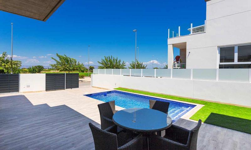 For sale - 3 Bedroom 2 Bathroom Villa in Daya Nueva - Centro  - Alicante