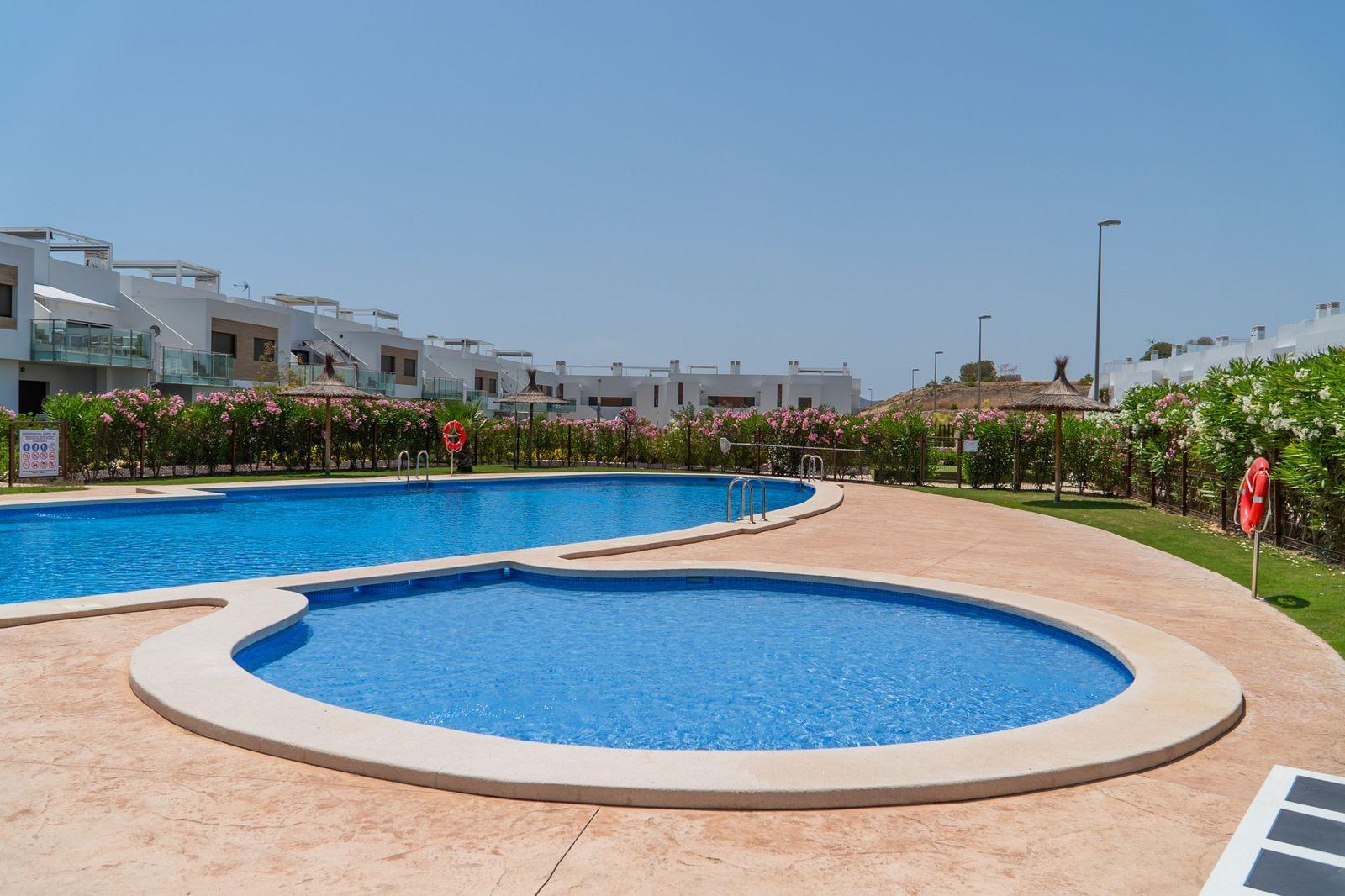 For sale - 2 Bedroom 2 Bathroom Bungalow in Orihuela - Vistabella Golf  - Alicante