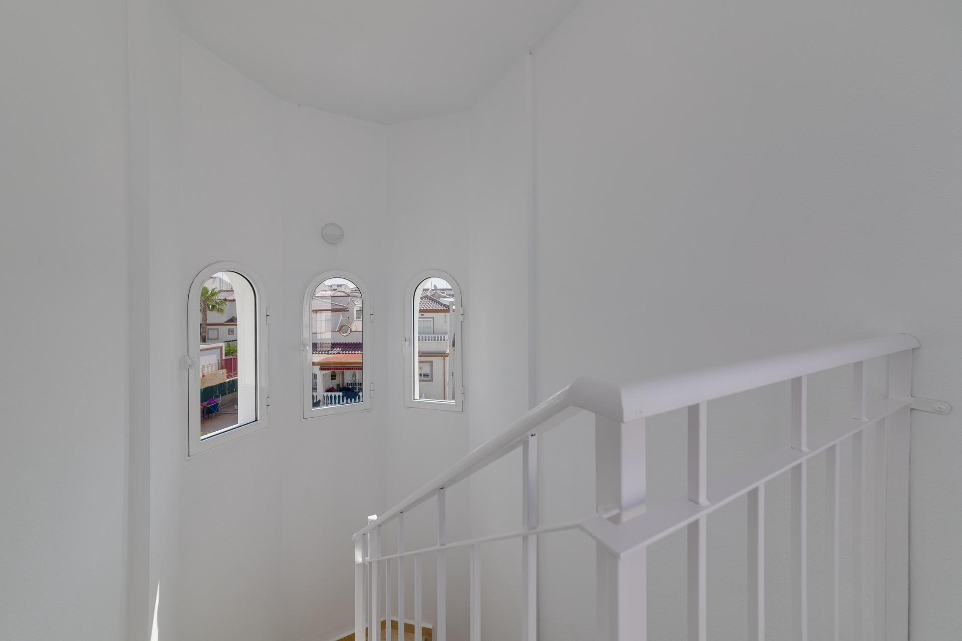 New Build - 3 Bedroom 3 Bathroom Villa in San Fulgencio - El Oasis  - Alicante