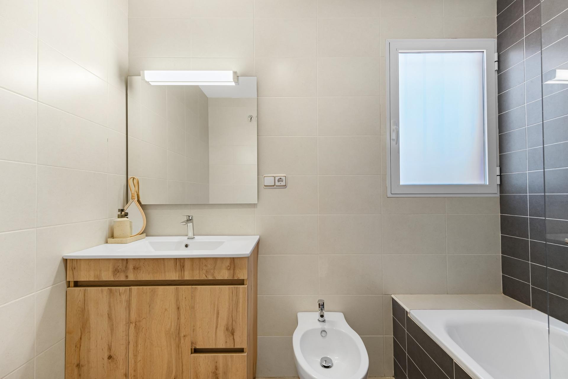 For sale - 2 Bedroom 2 Bathroom Penthouse in Orihuela Costa - Lomas de Cabo Roig  - Alicante