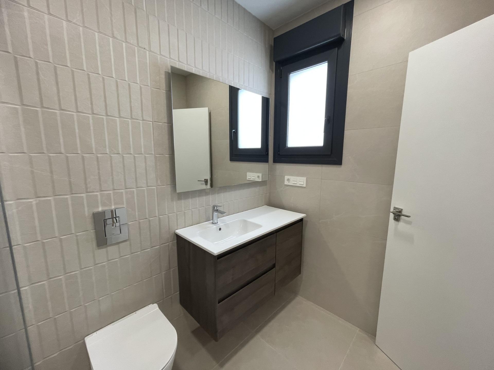 For sale - 3 Bedroom 3 Bathroom Villa in Almoradi - Heredades  - Alicante