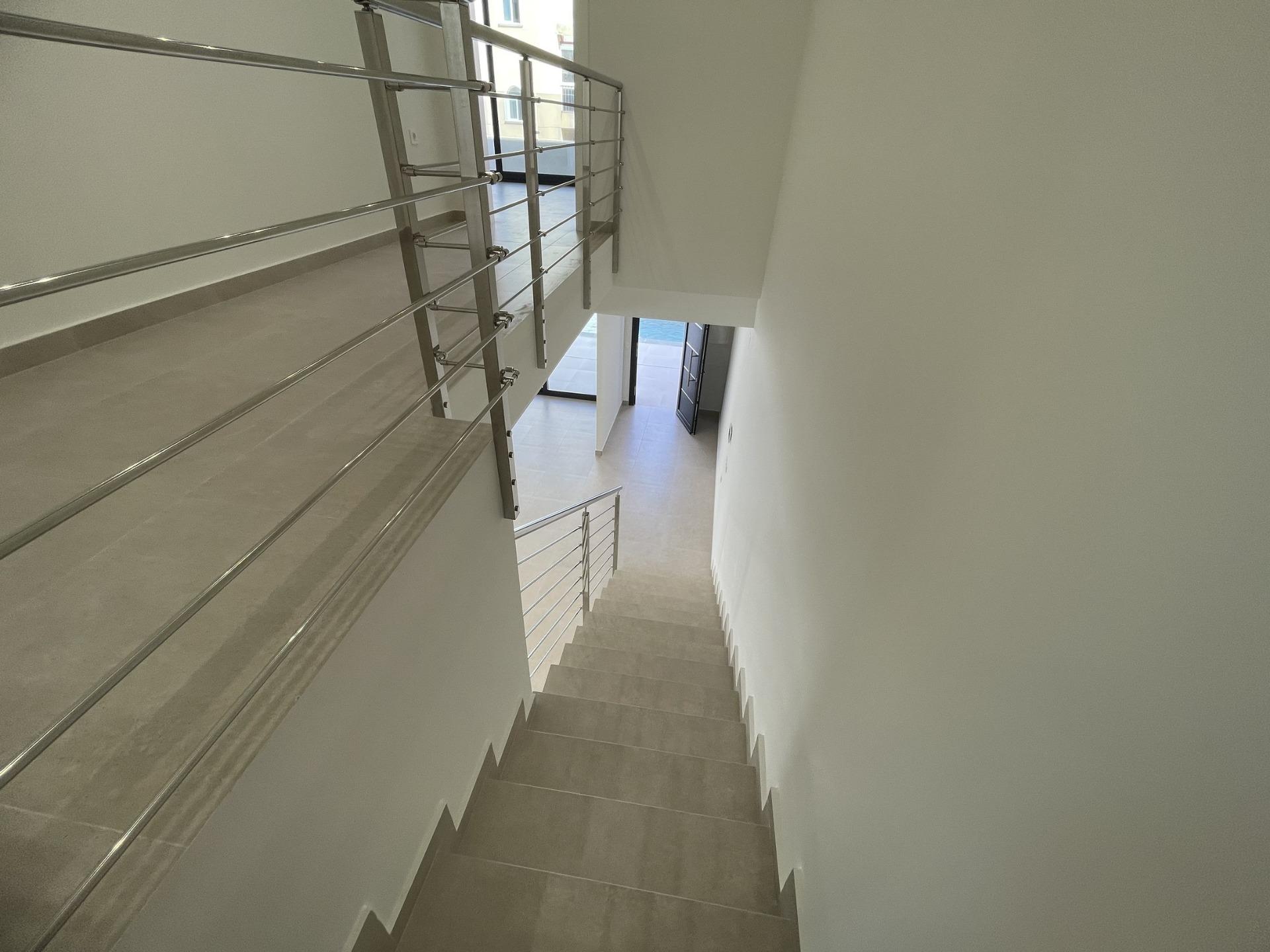 For sale - 3 Bedroom 3 Bathroom Villa in Almoradi - Heredades  - Alicante