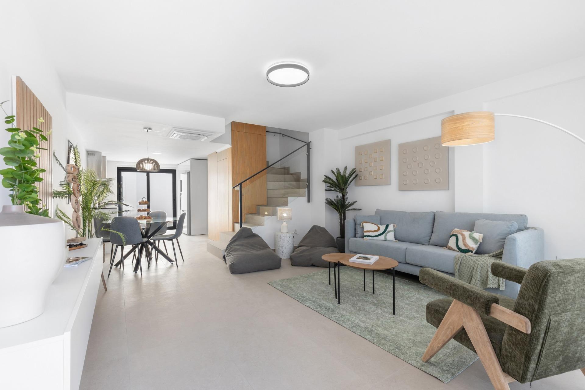 For sale - 4 Bedroom 2 Bathroom Town House in Rafal - pueblo  - Alicante