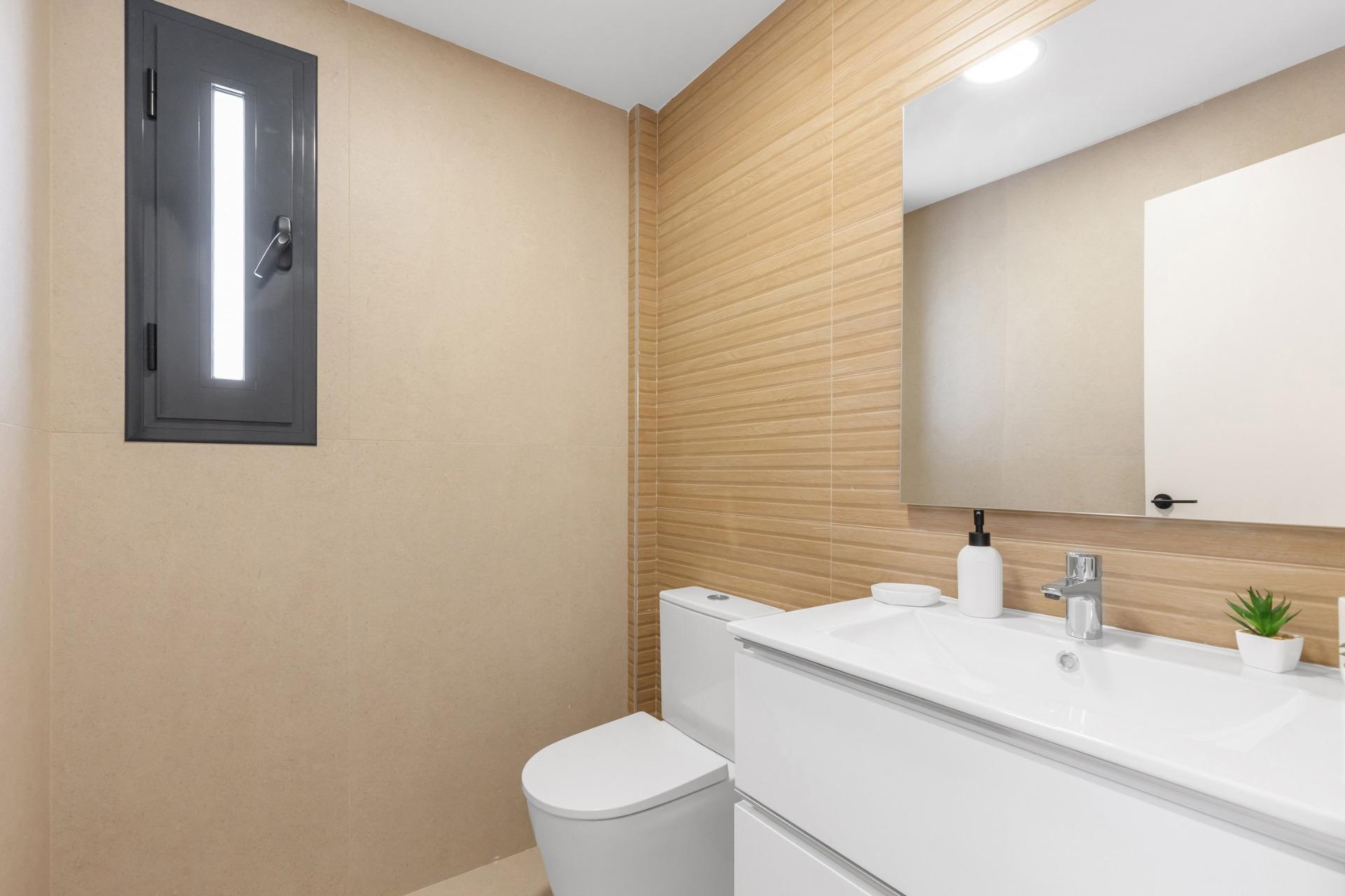 For sale - 4 Bedroom 2 Bathroom Town House in Rafal - pueblo  - Alicante