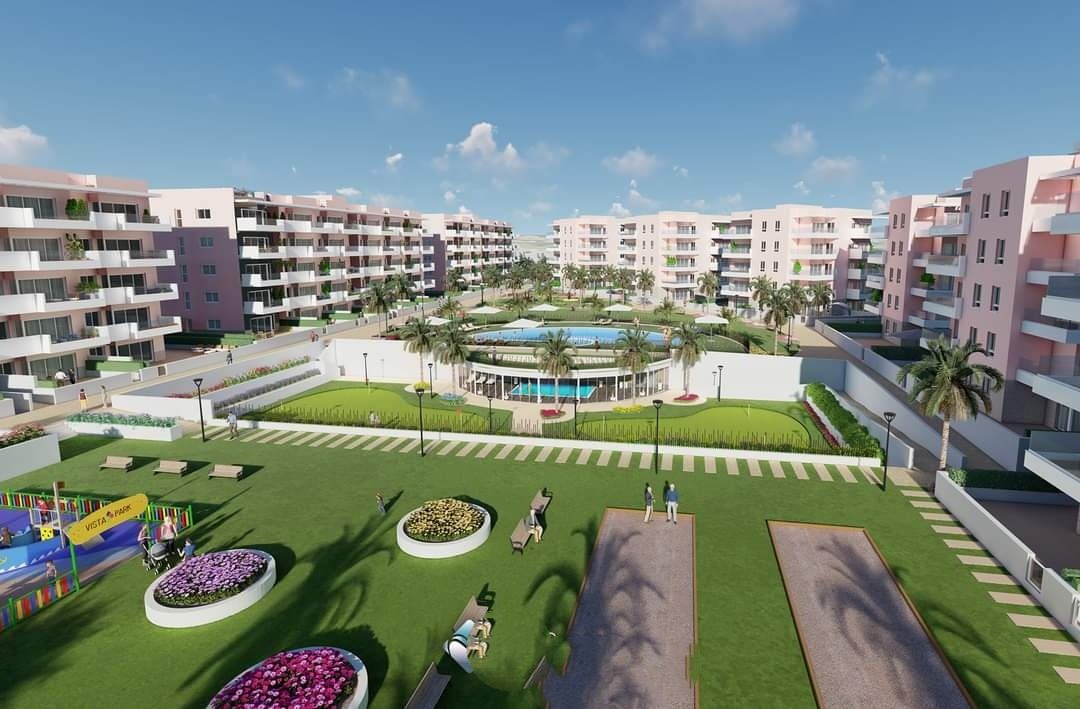 For sale - 3 Bedroom 2 Bathroom Apartment in Guardamar del Segura - El Raso  - Alicante