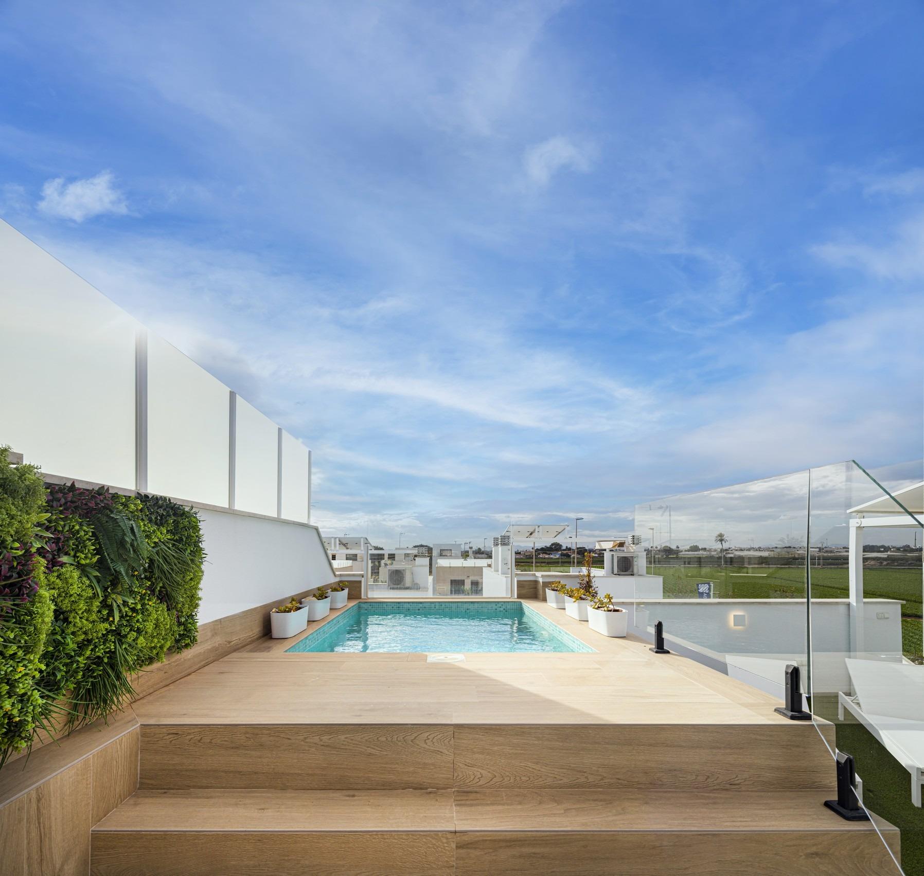 For sale - 2 Bedroom 2 Bathroom Bungalow in Pilar de La Horadada - Torre De La Horadada  - Alicante