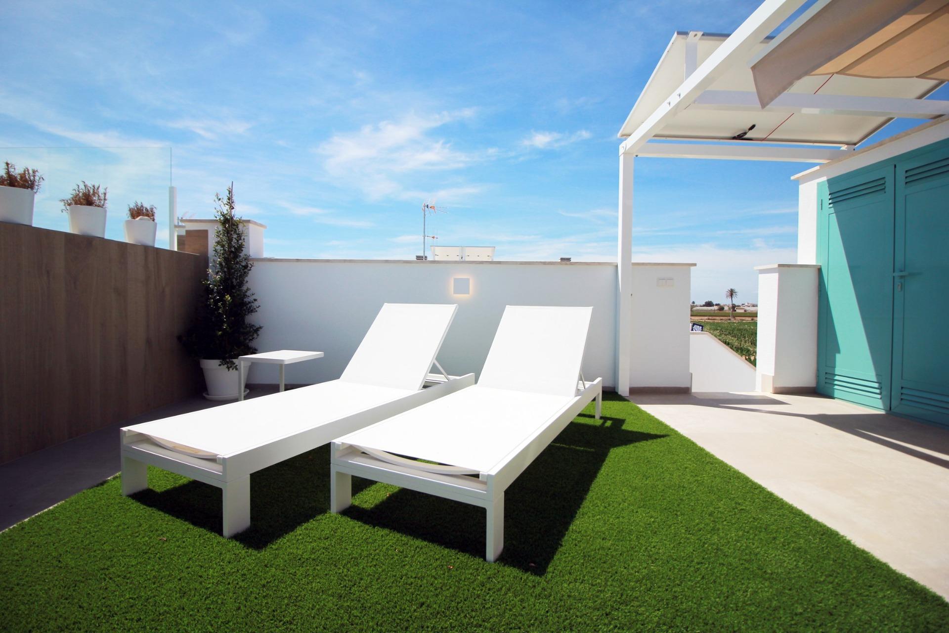 For sale - 2 Bedroom 2 Bathroom Bungalow in Pilar de La Horadada - Torre De La Horadada  - Alicante