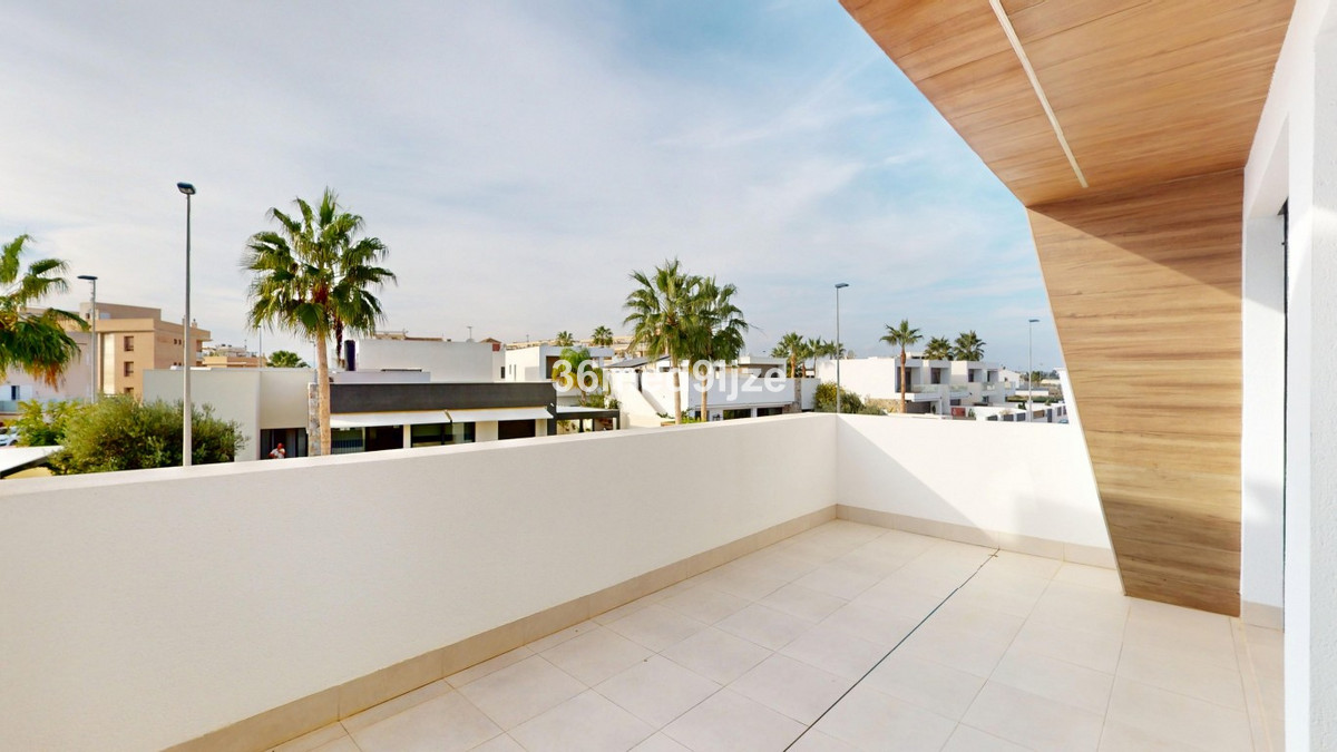 For sale - 3 Bedroom 3 Bathroom Detached Villa in San Javier - San Javier Centro  - Murcia