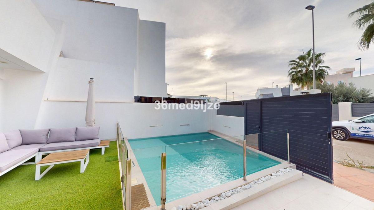 For sale - 3 Bedroom 3 Bathroom Detached Villa in San Javier - San Javier Centro  - Murcia