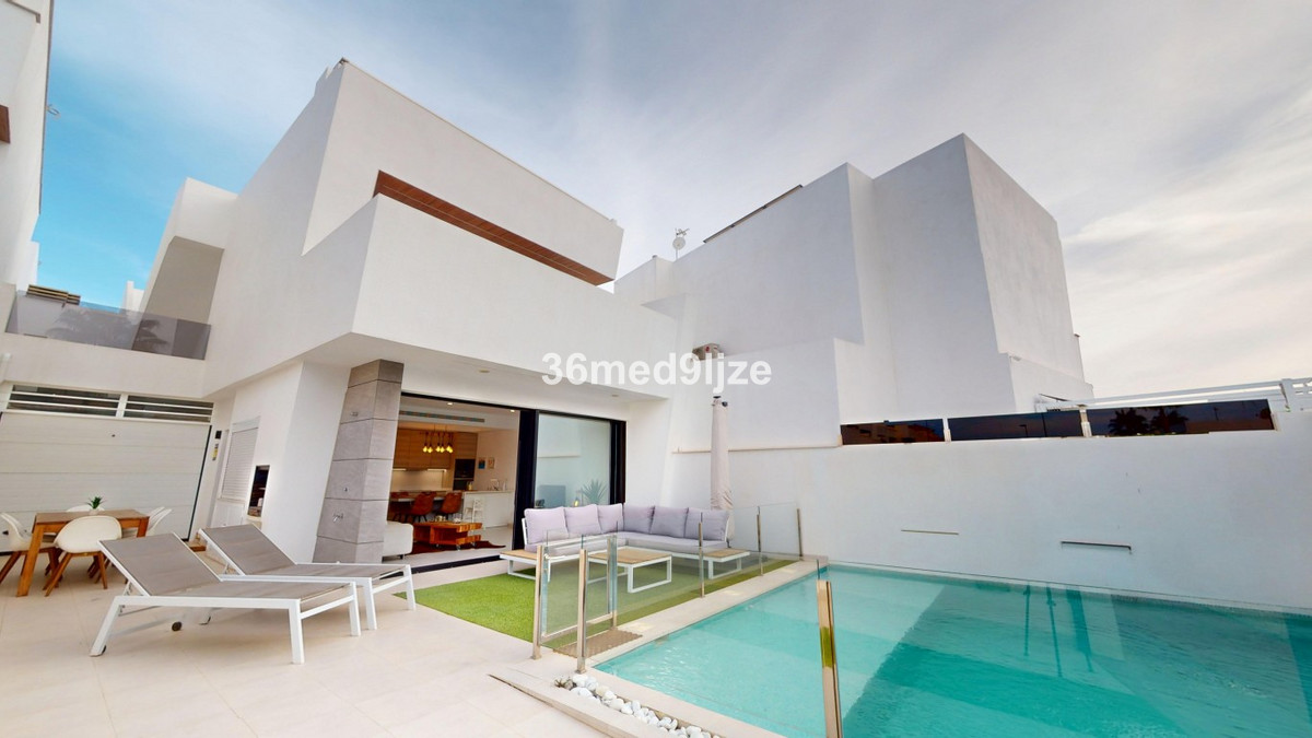 For sale - 3 Bedroom 3 Bathroom Detached Villa in San Javier - San Javier Centro  - Murcia