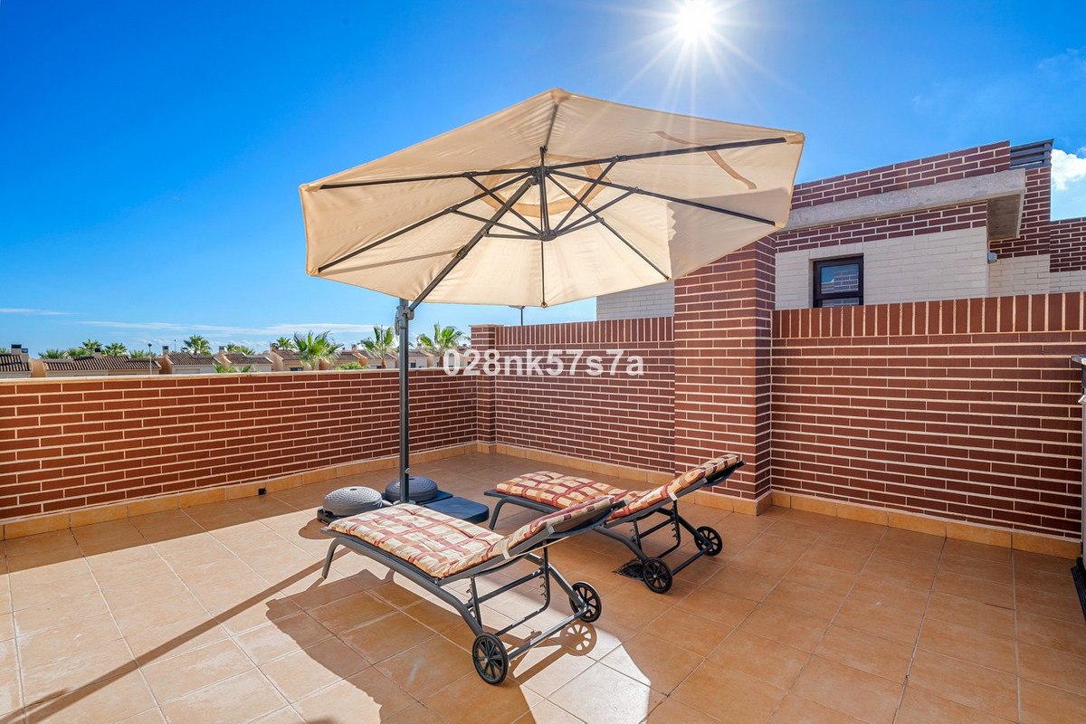 For sale - 3 Bedroom 2 Bathroom Apartment - Duplex in Orihuela - Lomas de Cabo Roig  - Alicante