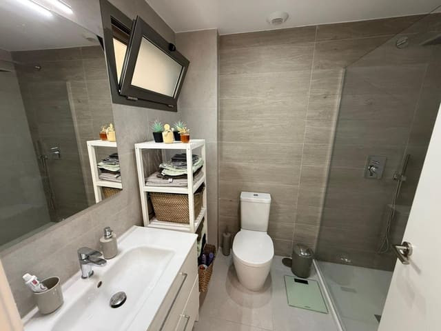 For sale - 2 Bedroom 2 Bathroom Apartment in Villamartin - Orihuela Costa  - Alicante