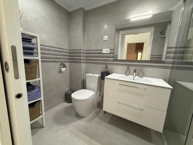 For sale - 2 Bedroom 2 Bathroom Apartment in Villamartin - Orihuela Costa  - Alicante