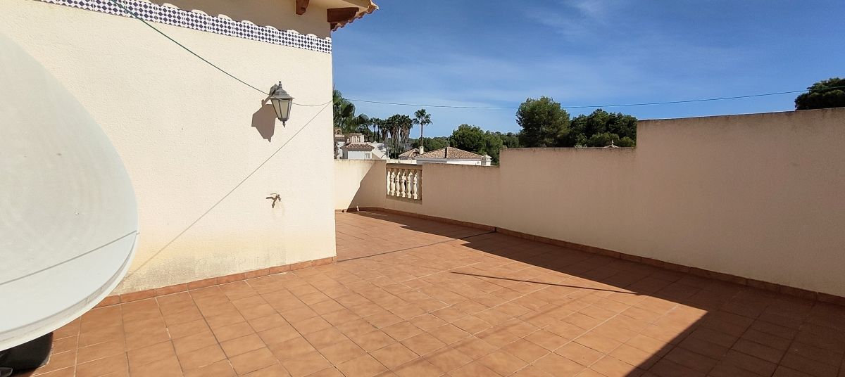 For sale - 3 Bedroom 2 Bathroom Villa in LAS RAMBLAS GOLF Villamartin - , LAS RAMBLAS GOLF, Alicante, Spain - Alicante
