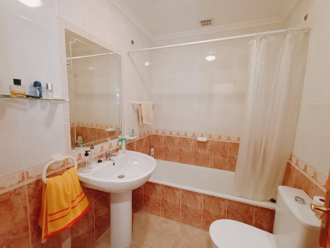 For sale - 3 Bedroom 2 Bathroom Quad Villa in Playa Flamenca - Costa Blanca  - Alicante
