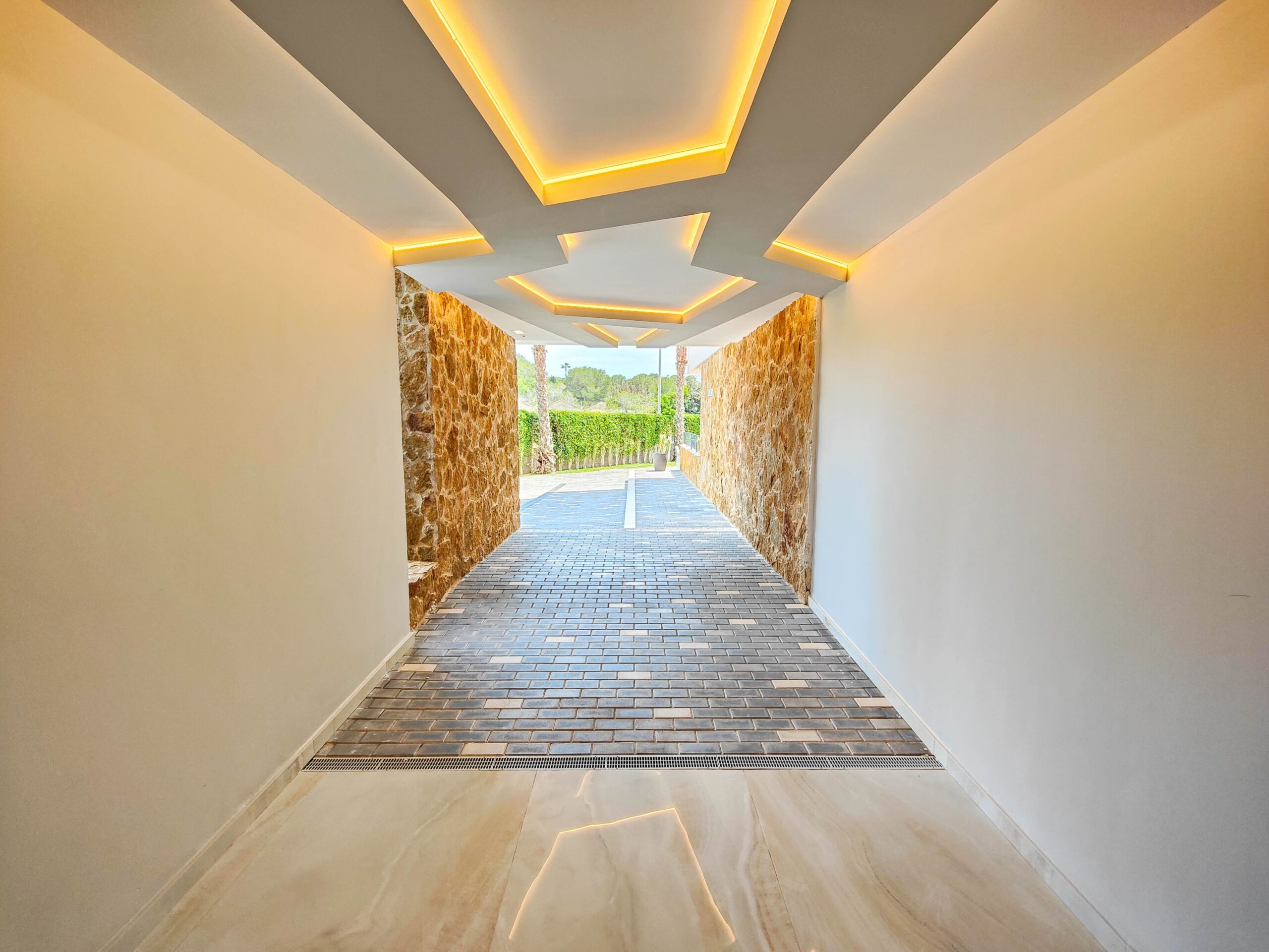 For sale - 2 Bedroom 2 Bathroom Apartment in Orihuela Costa - Costa Blanca  - Alicante