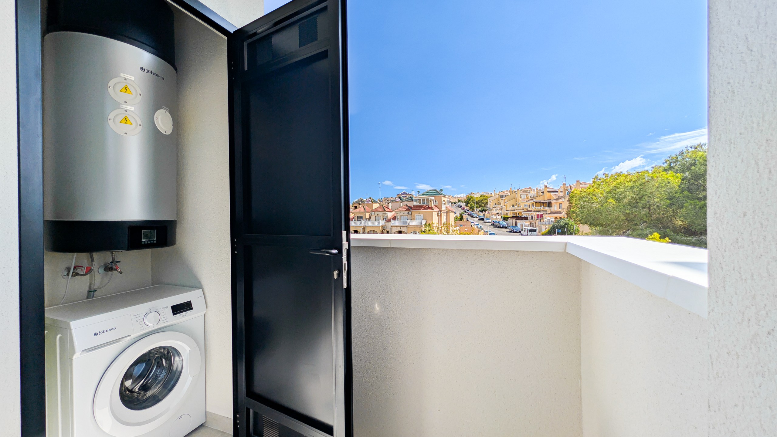 For sale - 2 Bedroom 2 Bathroom Apartment in Orihuela Costa - Costa Blanca  - Alicante