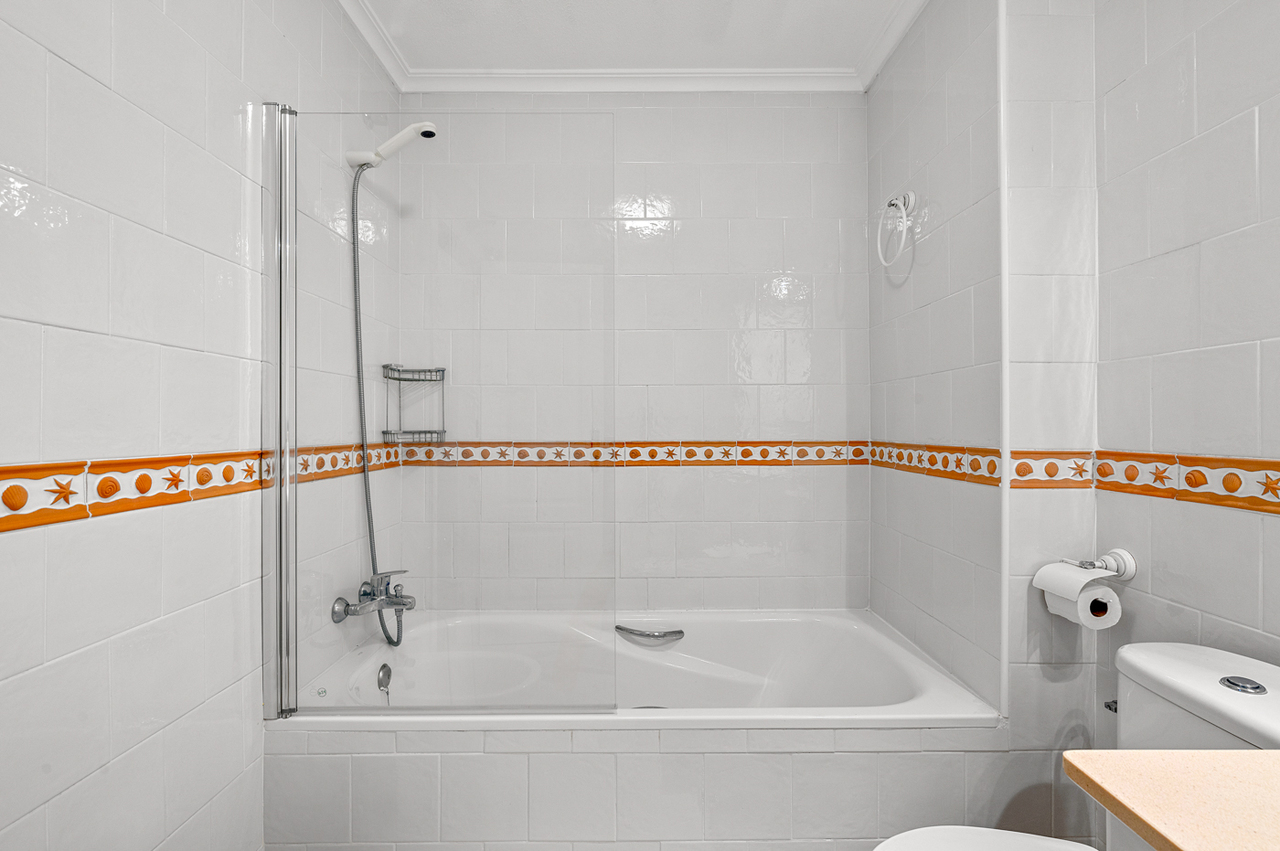 For sale - 2 Bedroom 2 Bathroom Apartment in Playa Flamenca - Costa Blanca  - Alicante