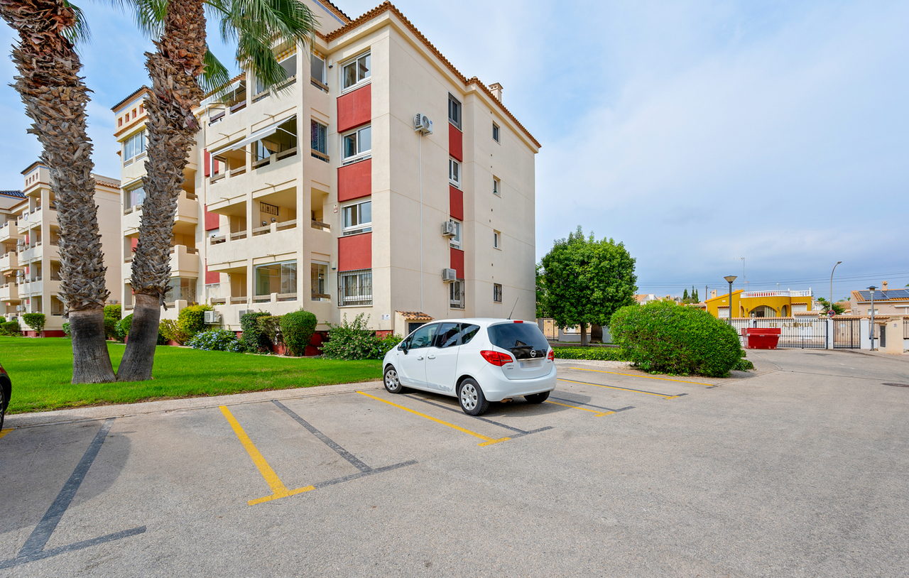 For sale - 2 Bedroom 2 Bathroom Apartment in Playa Flamenca - Costa Blanca  - Alicante