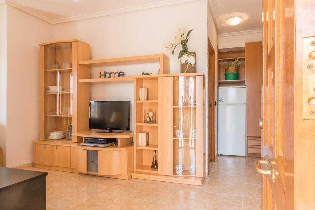For sale - 3 Bedroom 2 Bathroom Semi Detached in Orihuela Costa - Playa Flamenca  - Alicante