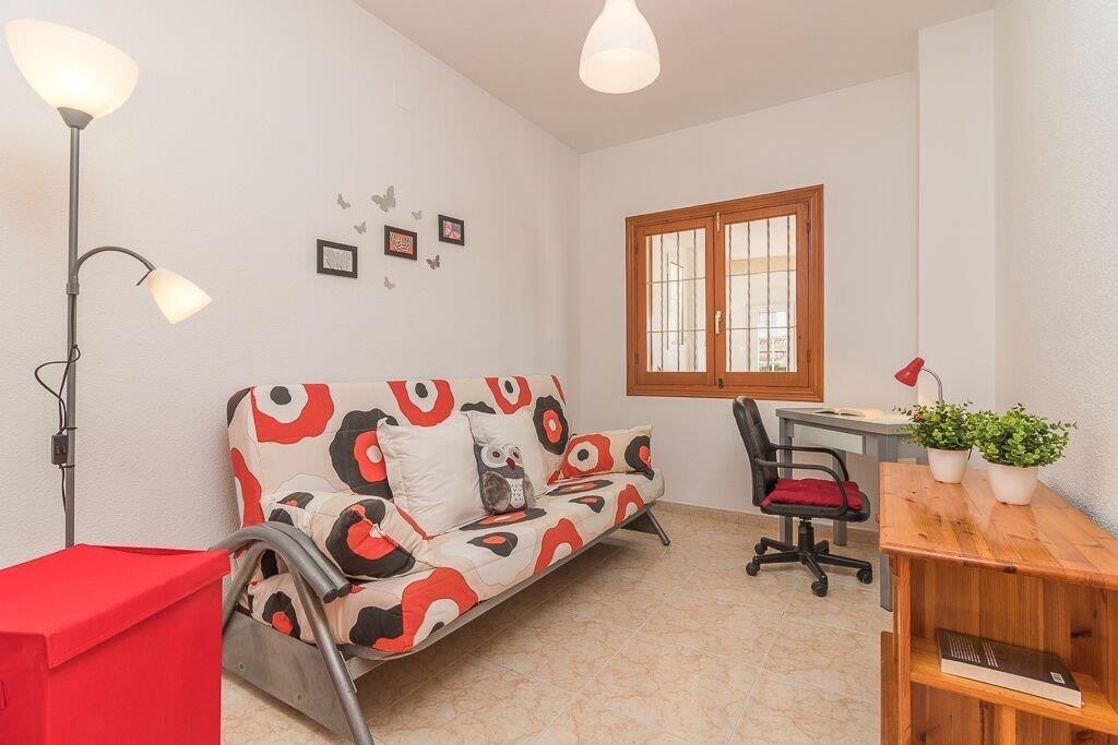 For sale - 3 Bedroom 2 Bathroom Semi Detached in Orihuela Costa - Playa Flamenca  - Alicante