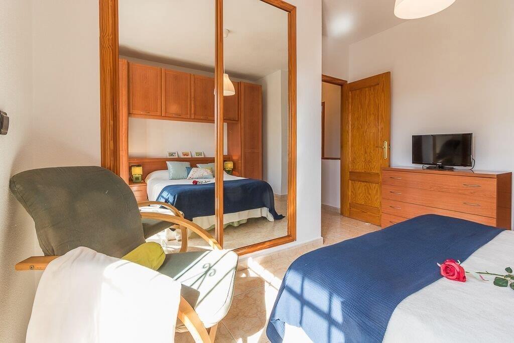 For sale - 3 Bedroom 2 Bathroom Semi Detached in Orihuela Costa - Playa Flamenca  - Alicante