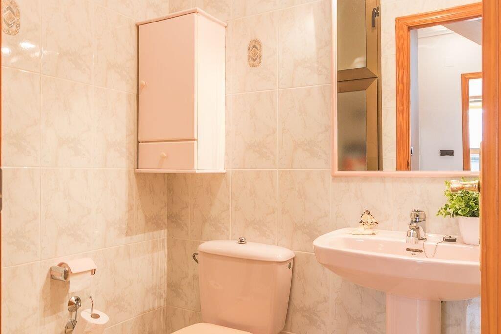 For sale - 3 Bedroom 2 Bathroom Semi Detached in Orihuela Costa - Playa Flamenca  - Alicante