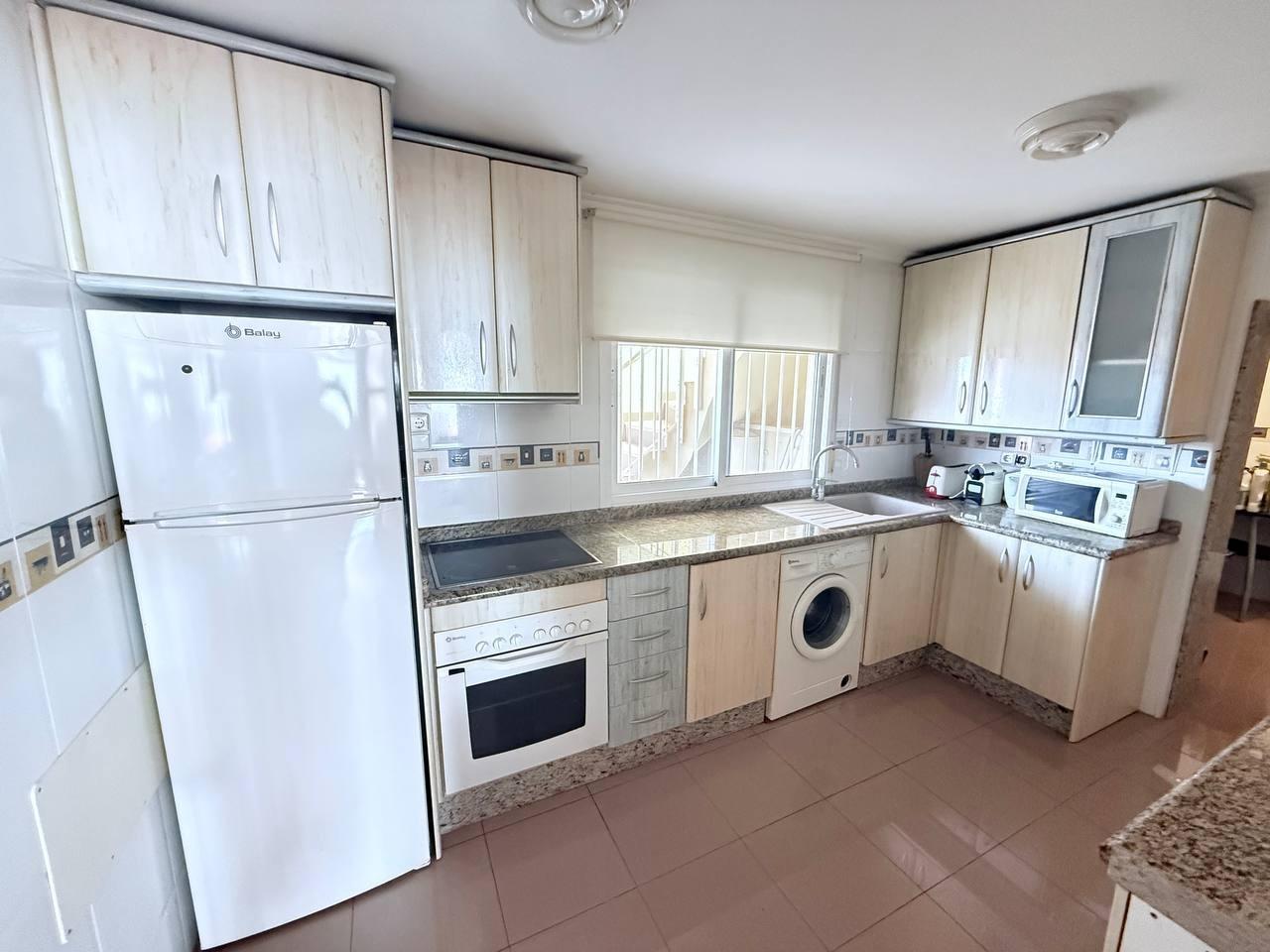 For sale - 4 Bedroom 3 Bathroom Apartment in Orihuela Costa - Lomas De Cabo Roig  - Alicante