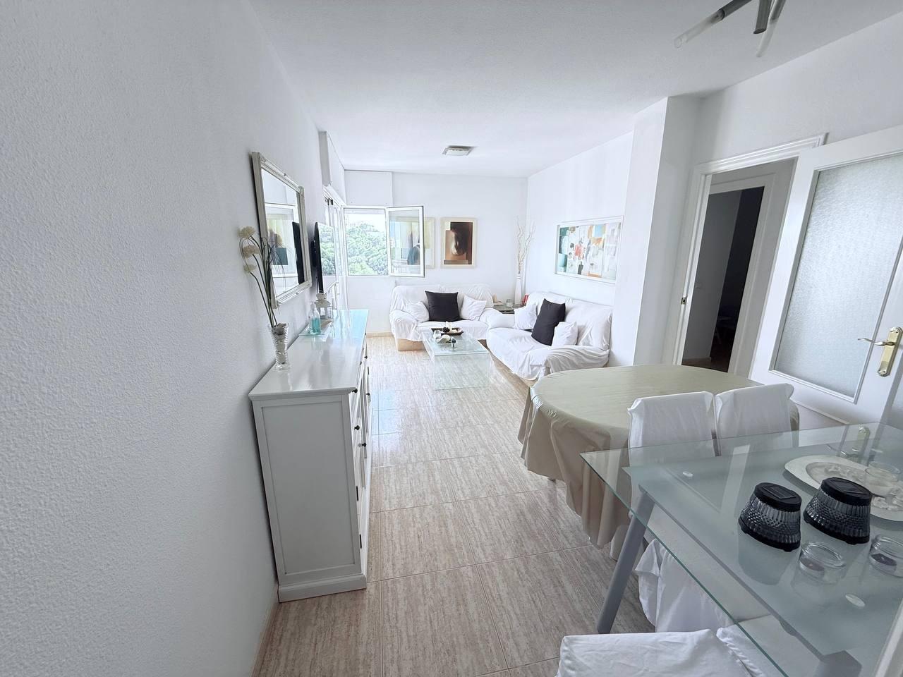 For sale - 3 Bedroom 2 Bathroom Apartment in Orihuela Costa - Campoamor  - Alicante