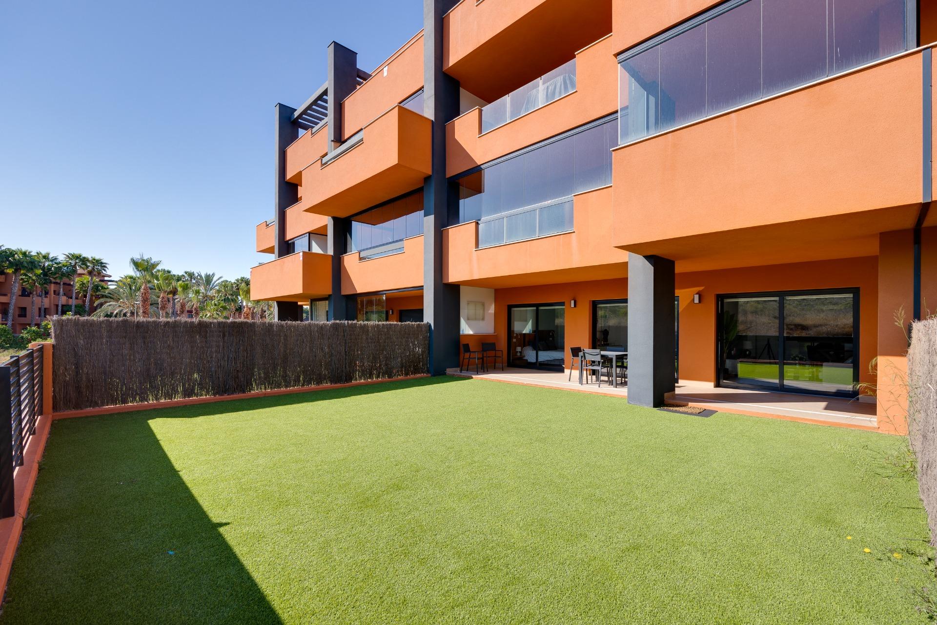 For sale - 2 Bedroom 2 Bathroom Apartment in Orihuela Costa - Villamartín-las Filipinas  - Alicante