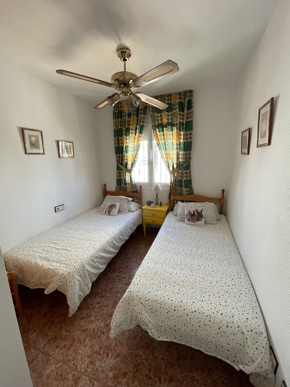 For sale - 3 Bedroom 2 Bathroom Quad House in Playa Flamenca -  - Alicante