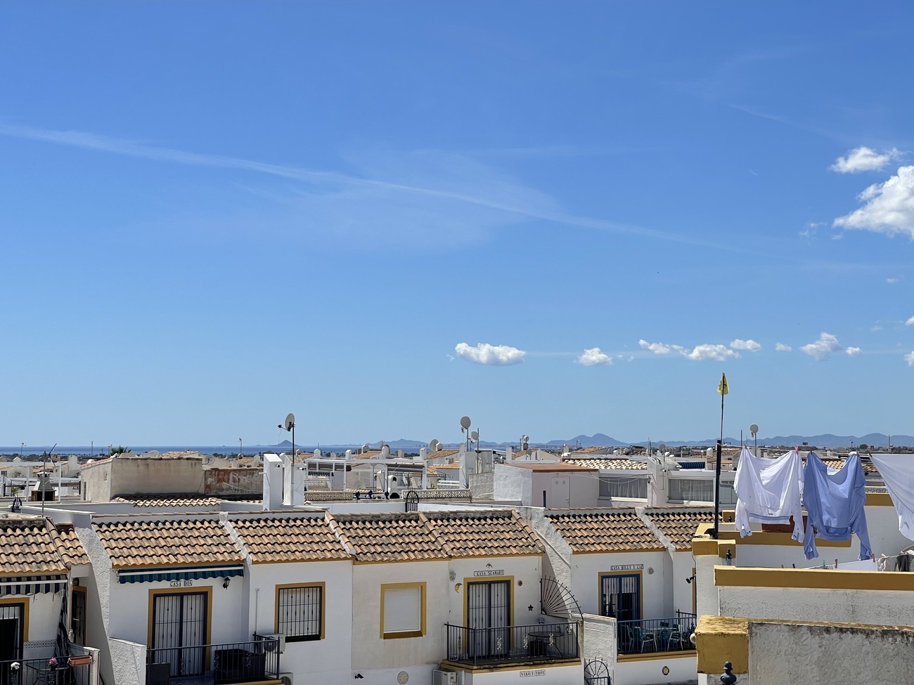For sale - 3 Bedroom 2 Bathroom Quad House in Playa Flamenca -  - Alicante