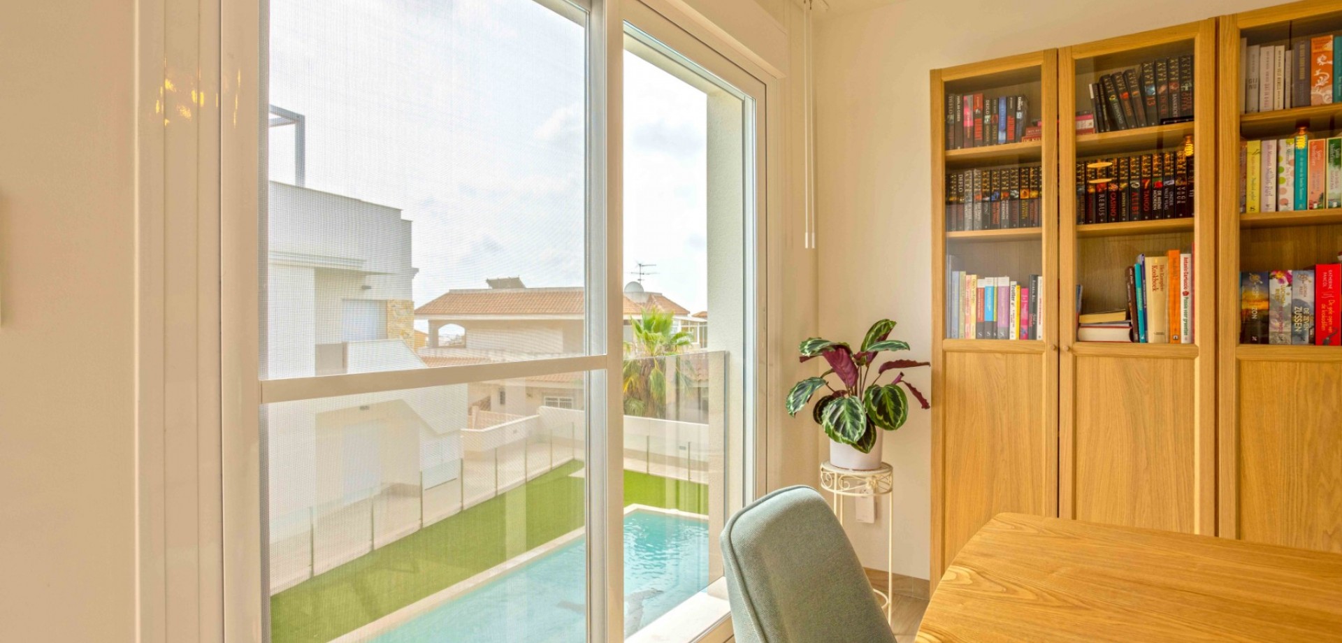 For sale - 2 Bedroom 2 Bathroom Apartment in Orihuela Costa - Costa Blanca  - Alicante