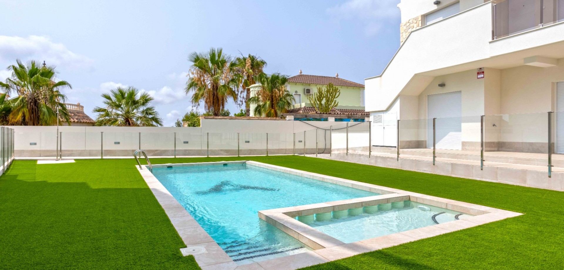 For sale - 2 Bedroom 2 Bathroom Apartment in Orihuela Costa - Costa Blanca  - Alicante