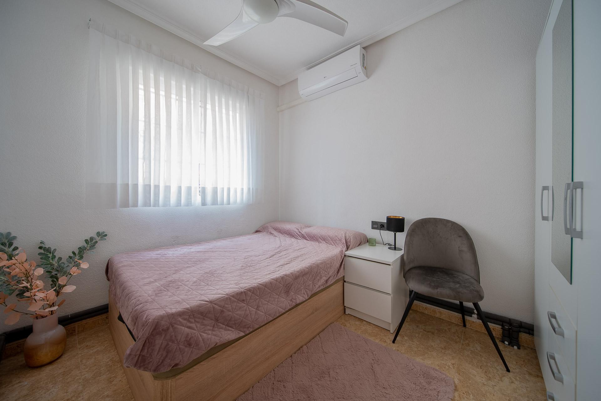 For sale - 3 Bedroom 2 Bathroom Town House in Orihuela Costa - Pau 26  - Alicante